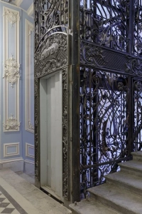 Купить квартиру в Три грации в Санкт-Петербурге