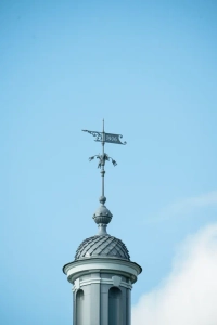 Купить квартиру в Три грации в Санкт-Петербурге